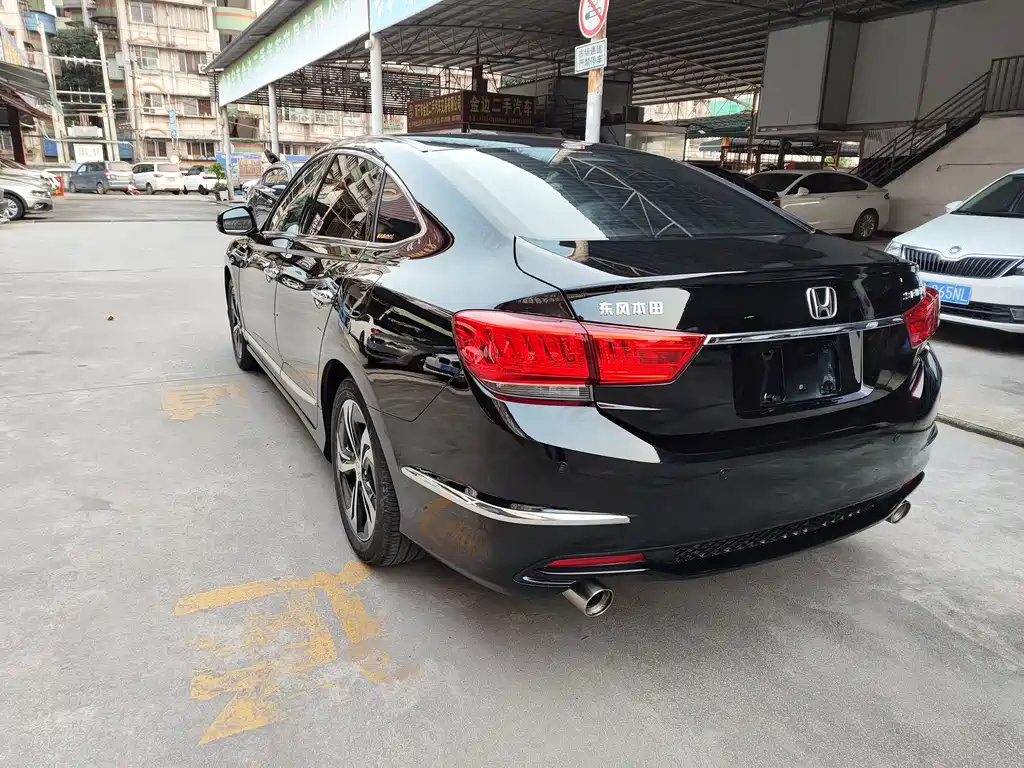HONDA SI PLATINUM 2015