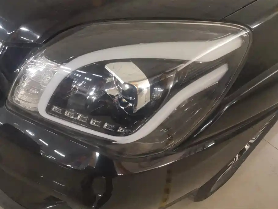KIA SPORTAGE 2014