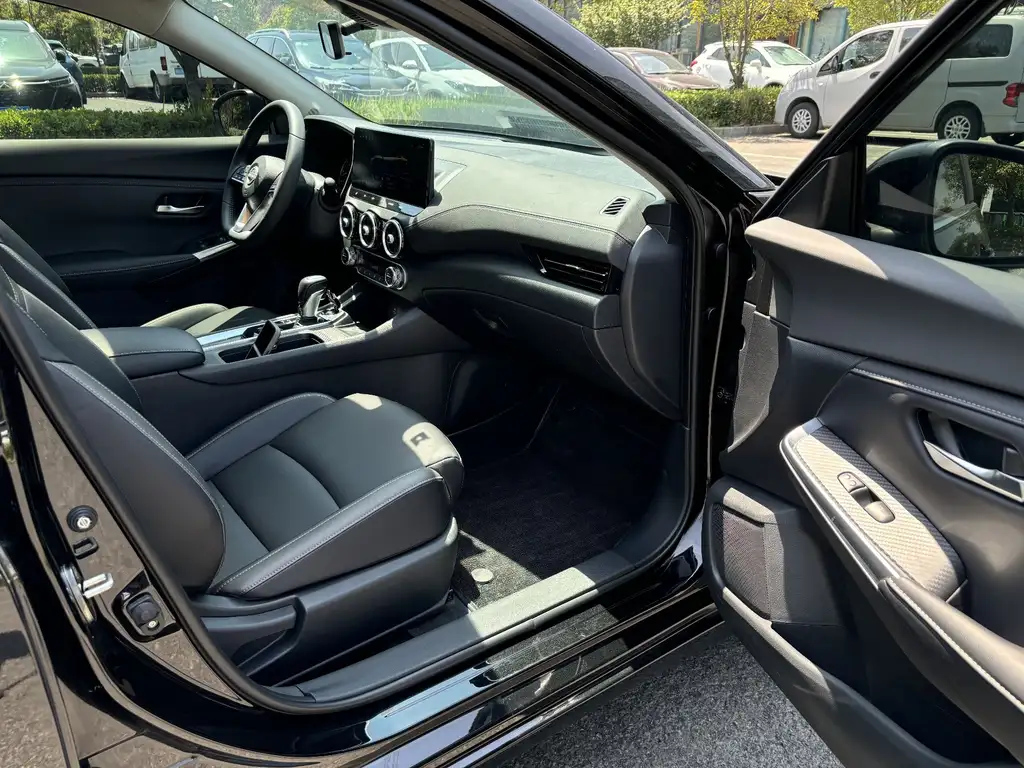 NISSAN SYLPHY 2023