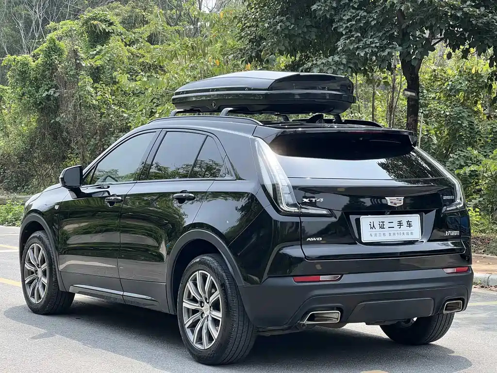 CADILLAC XT4 2020