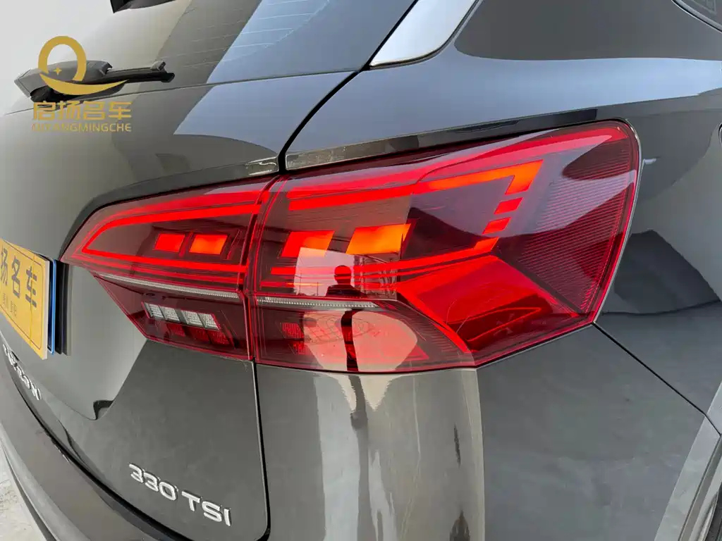VOLKSWAGEN TAYRON 2022