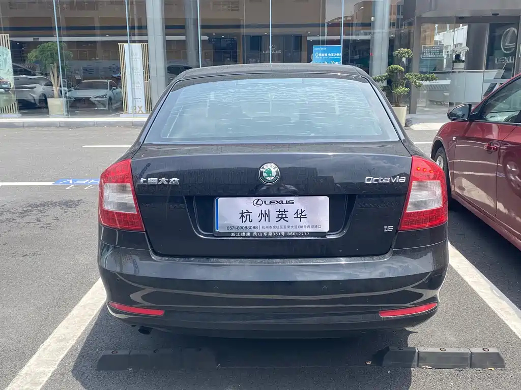 SKODA OCTAVIA 2011