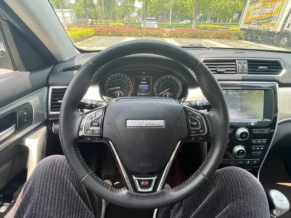HAVAL H2 2016