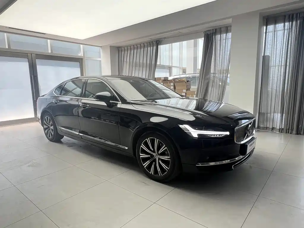 VOLVO S90 2020