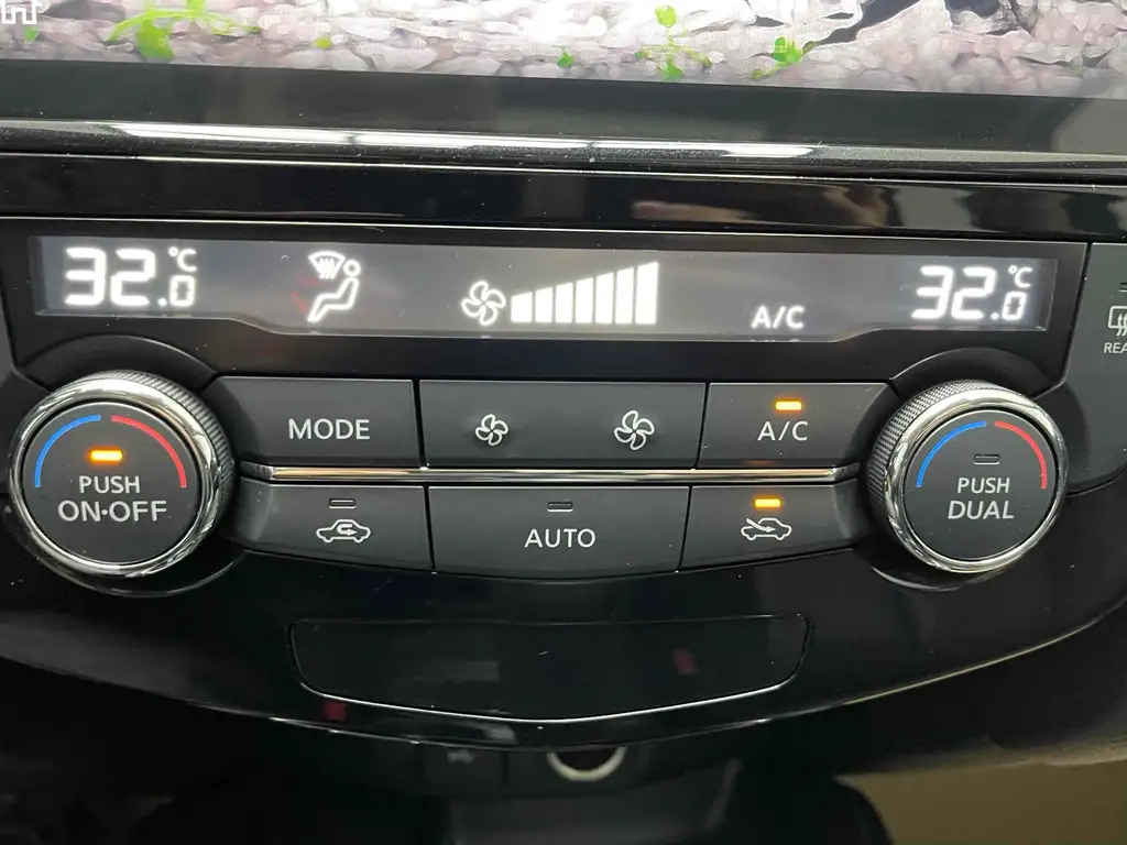 NISSAN X-TRAIL 2020