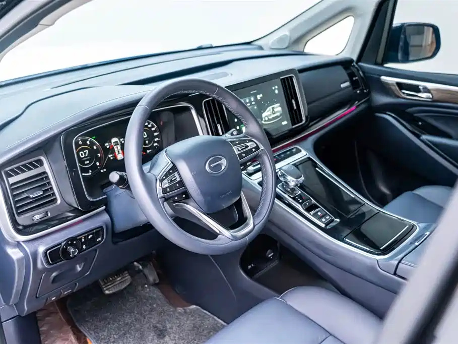 TRUMPCHI M8 2022