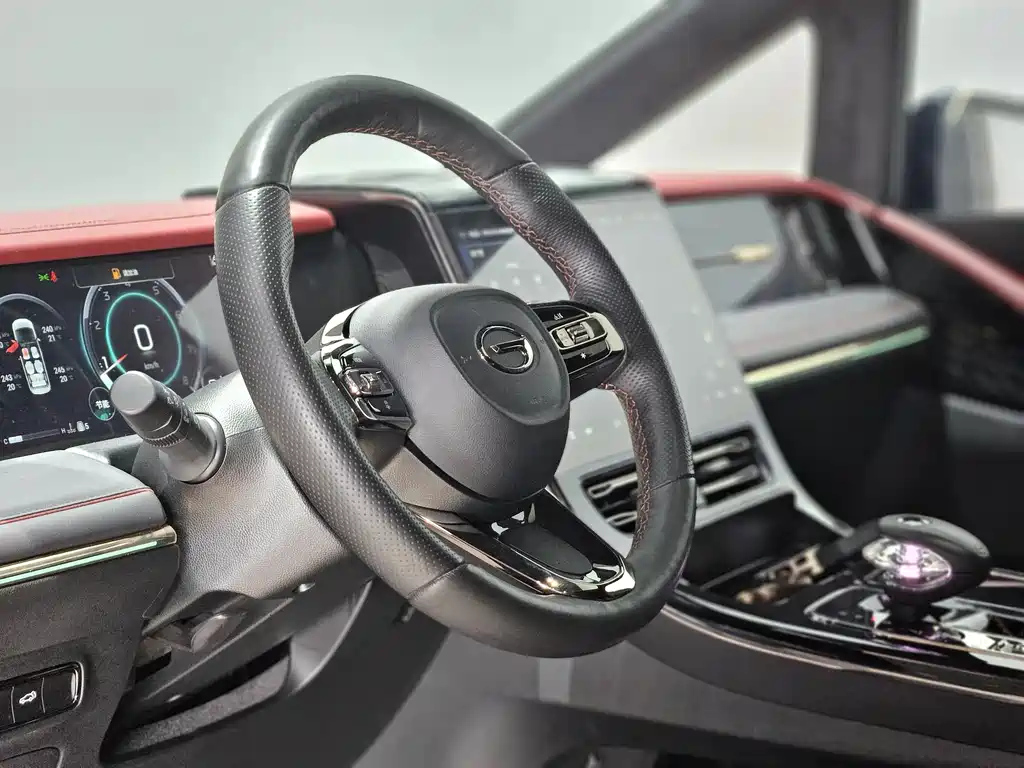 TRUMPCHI M8 2023