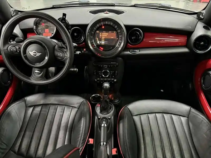 MINI JCW 2014