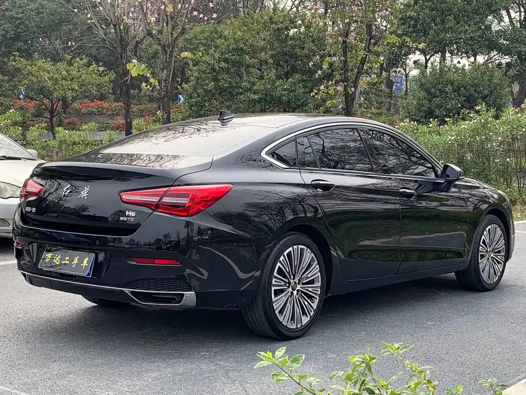 HONGQI H5 2022