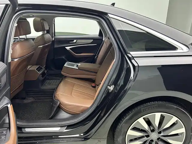 AUDI A6L 2021