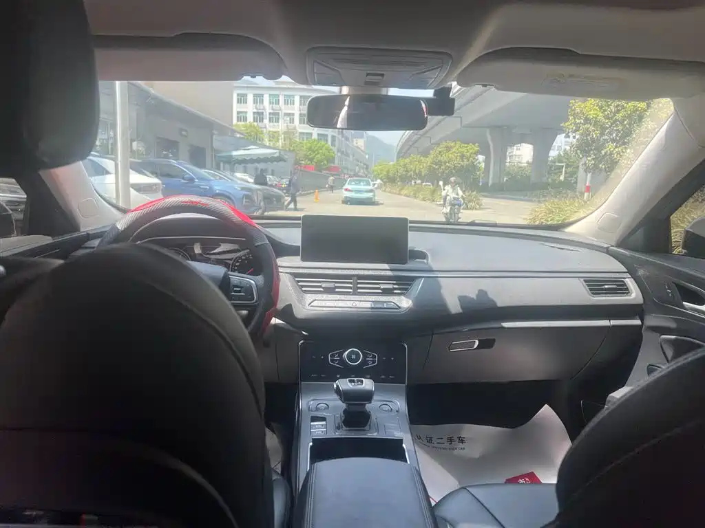 HONGQI H5 2021