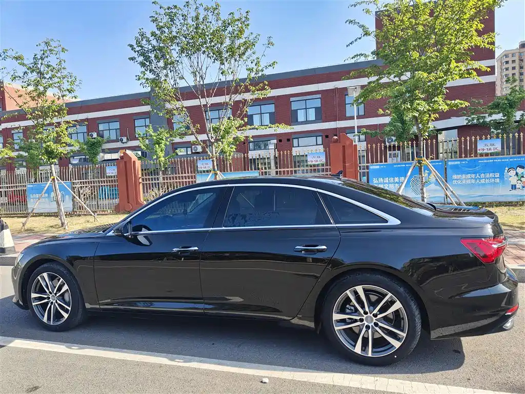 AUDI A6L 2022
