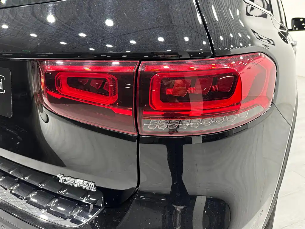 MERCEDES BENZ GLB 2020