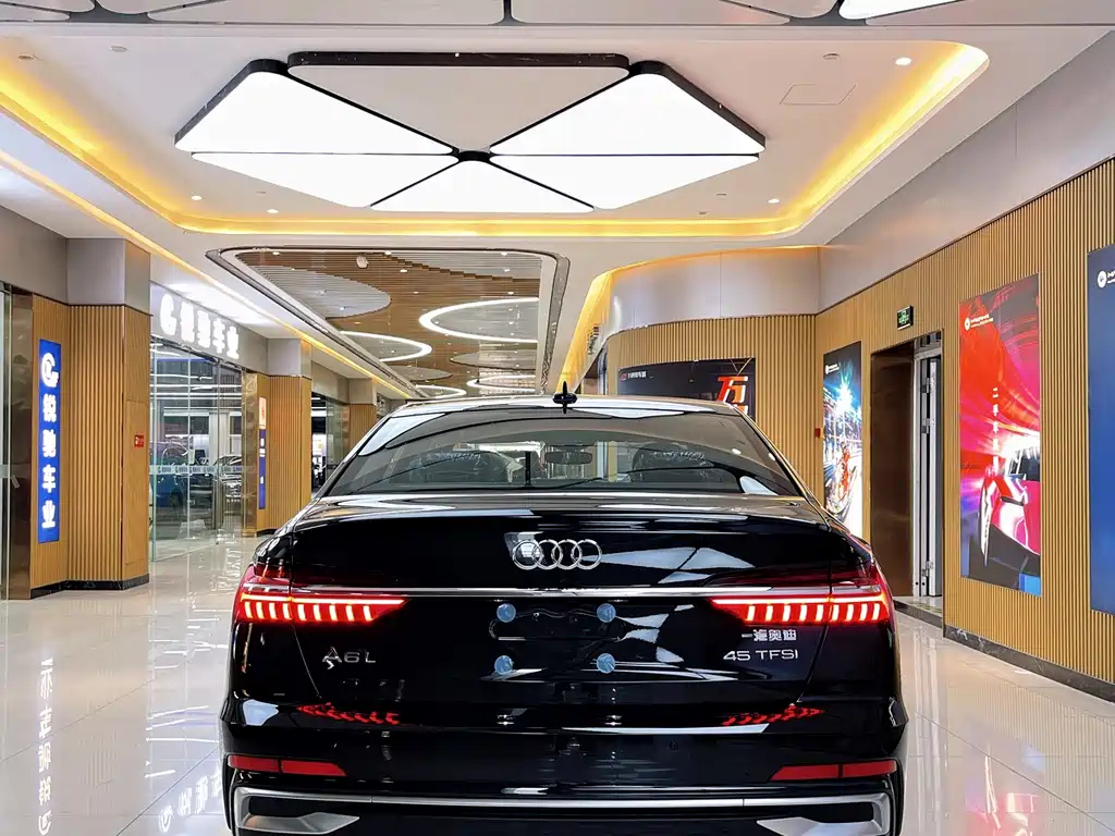 AUDI A6L 2024
