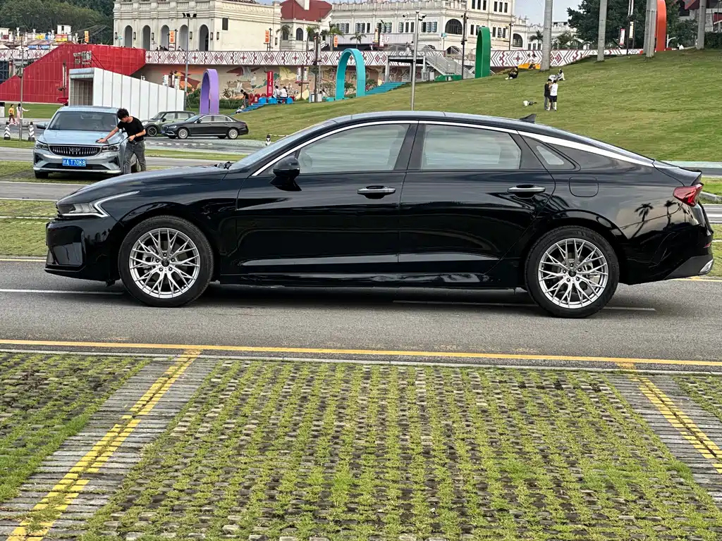 KIA K5 2022