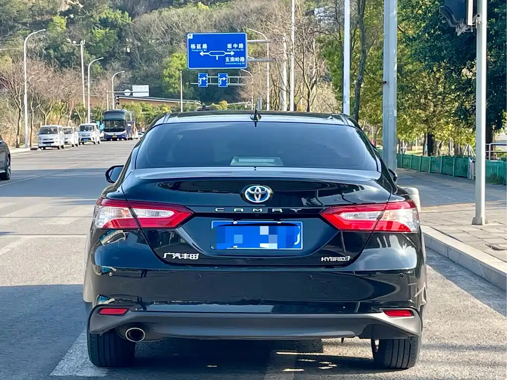 TOYOTA CAMRY 2022