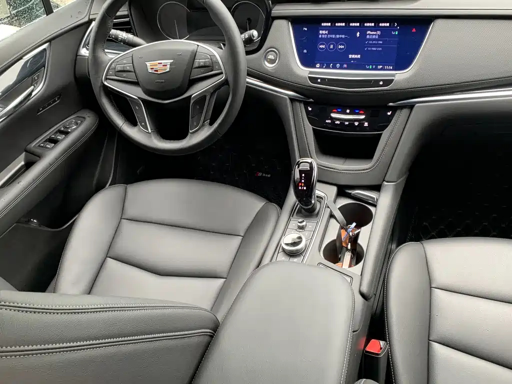 CADILLAC XT5 2024