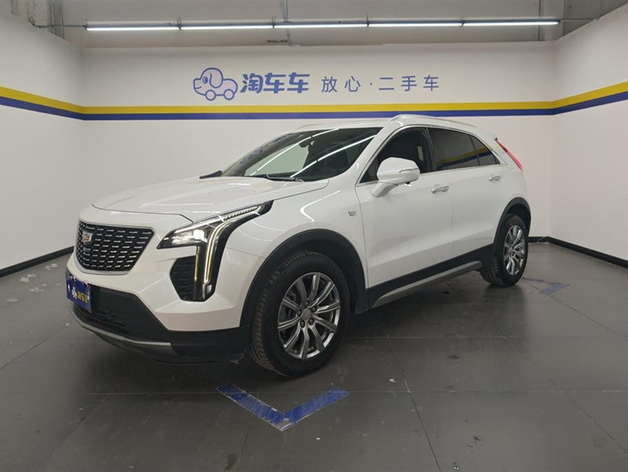 CADILLAC XT4 2021