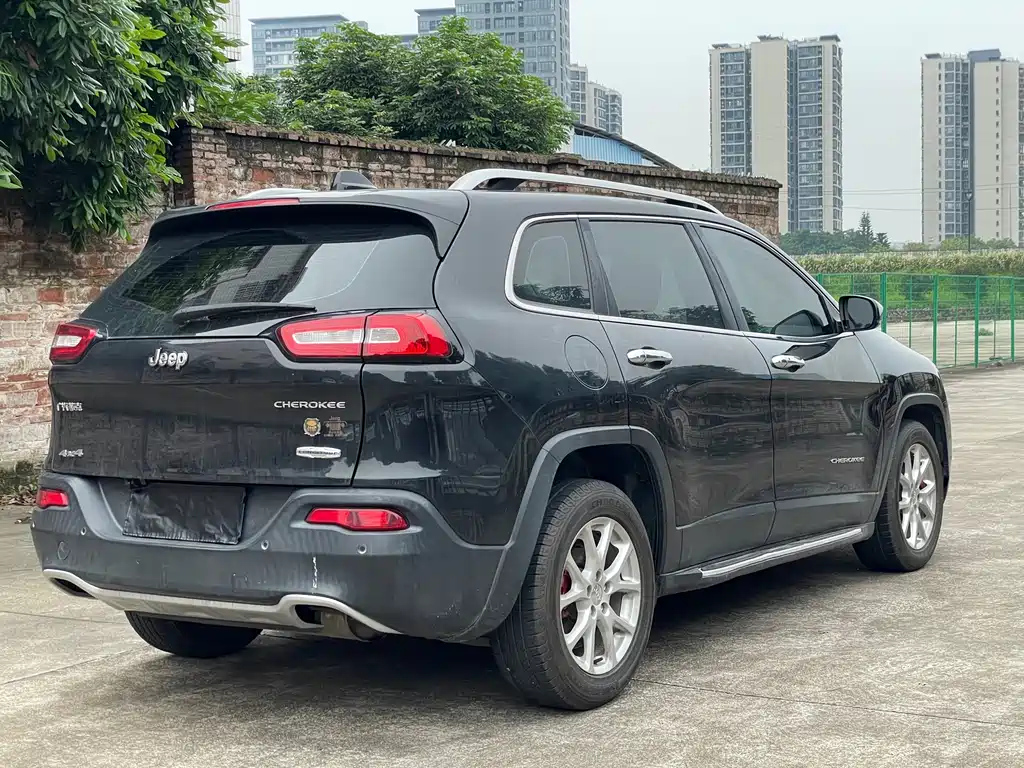 JEEP CHEROKEE 2016