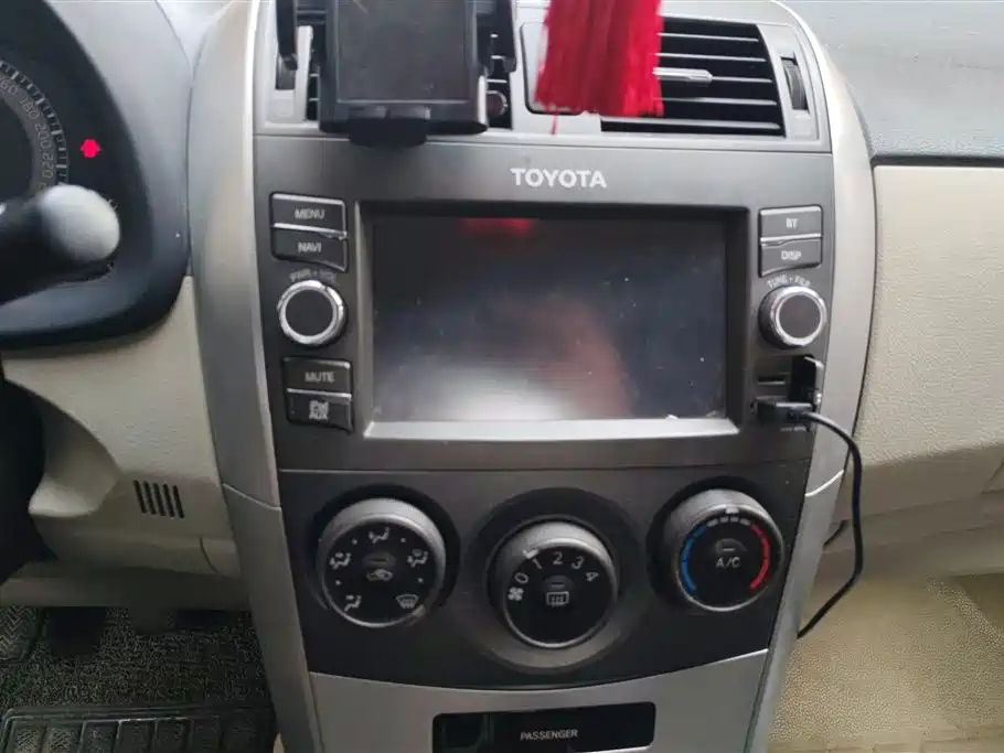 TOYOTA COROLLA 2014