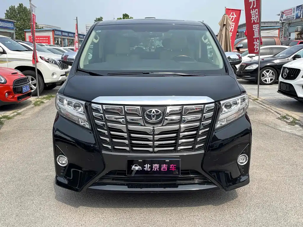 TOYOTA ALPHARD 2017