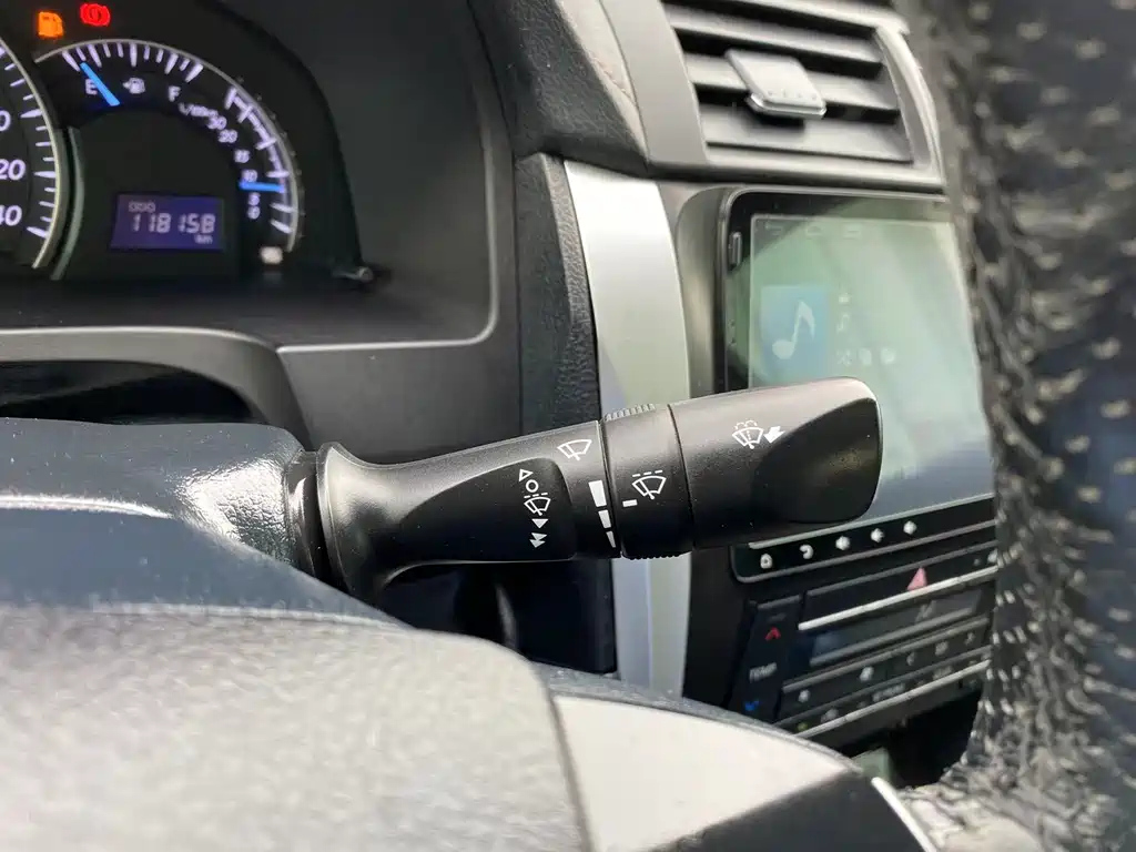 TOYOTA CAMRY 2016