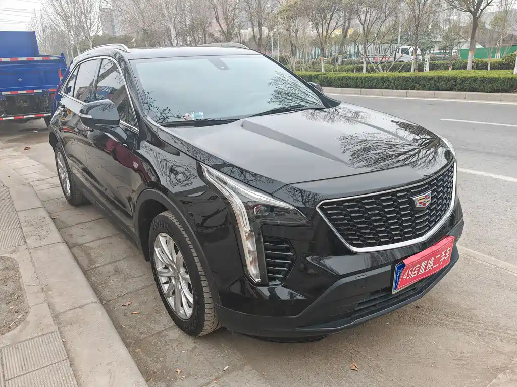 CADILLAC XT4 2021