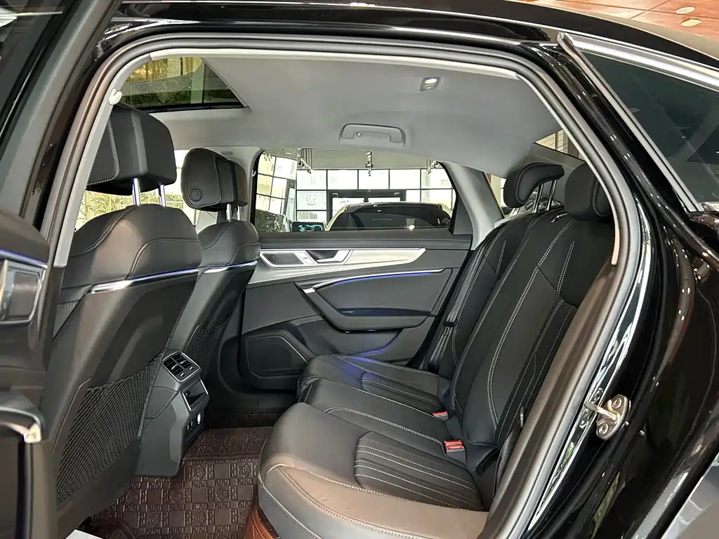 AUDI A6L 2023