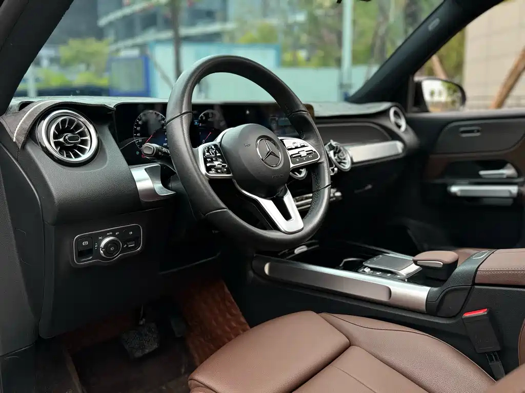 MERCEDES BENZ GLB 2022
