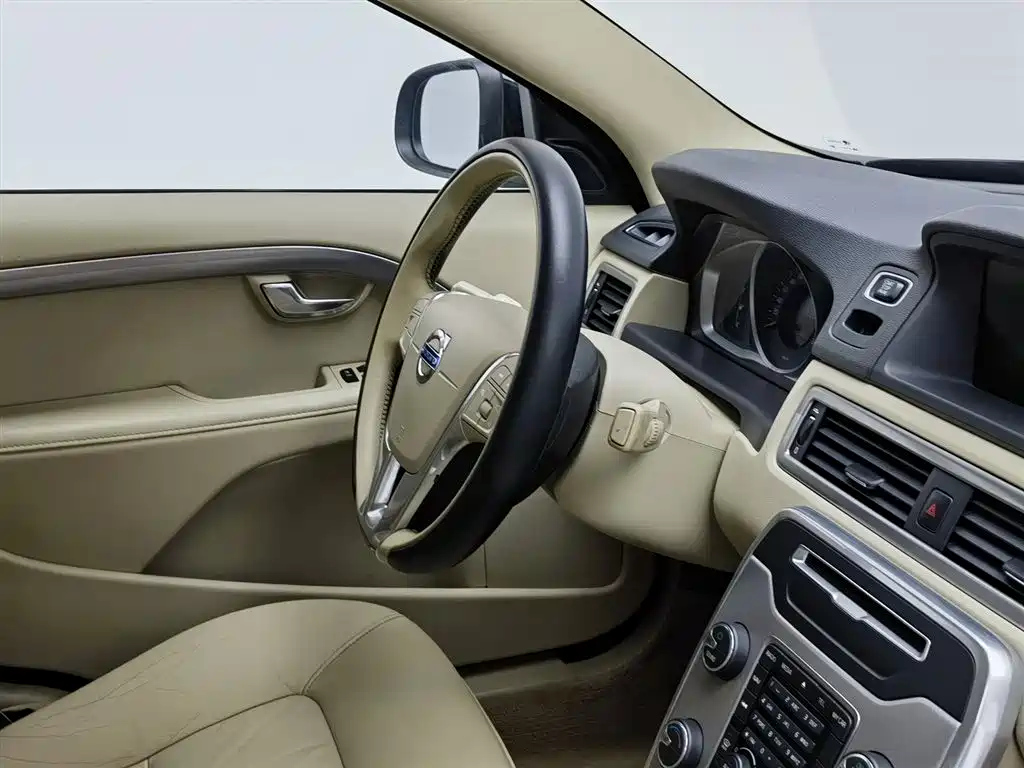VOLVO S80L 2014