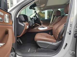 MERCEDES BENZ GLS 2024 YEAR GLS 450 4MATIC LUXURY 2024