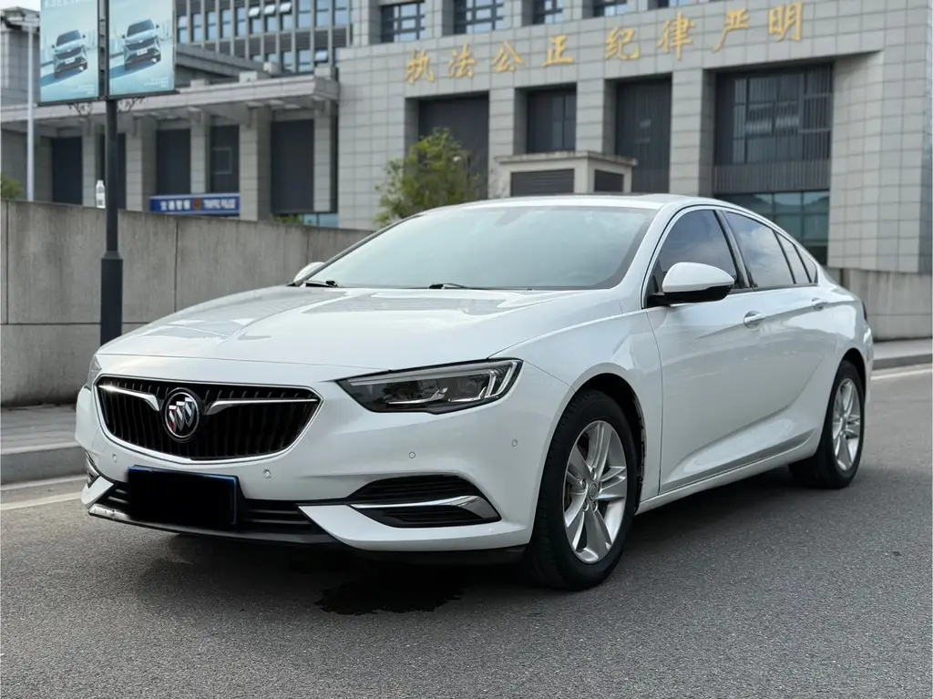 BUICK REGAL 2019