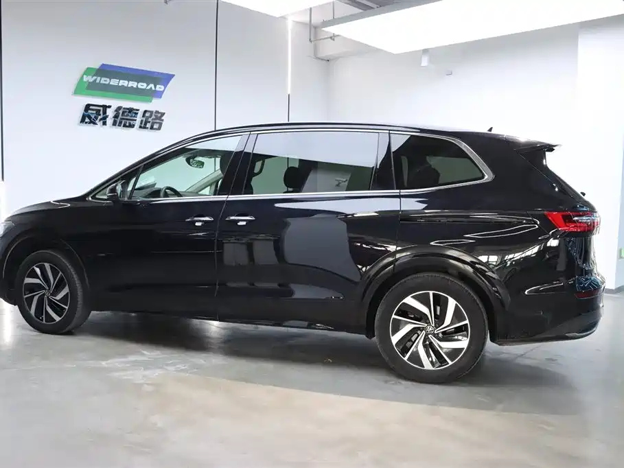 VOLKSWAGEN VILORAN 2020