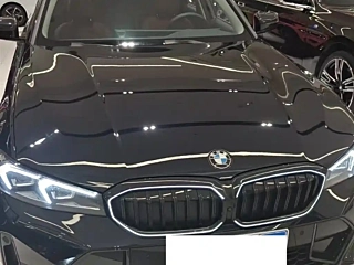 BMW 3-SERIES  2025