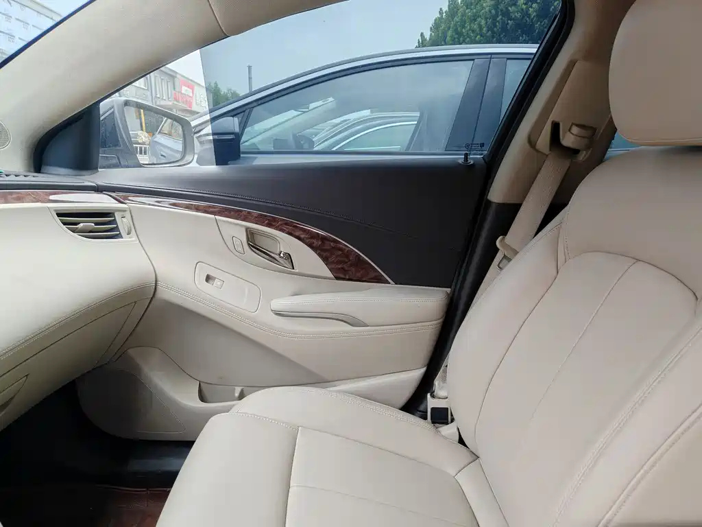 BUICK LACROSSE 2013