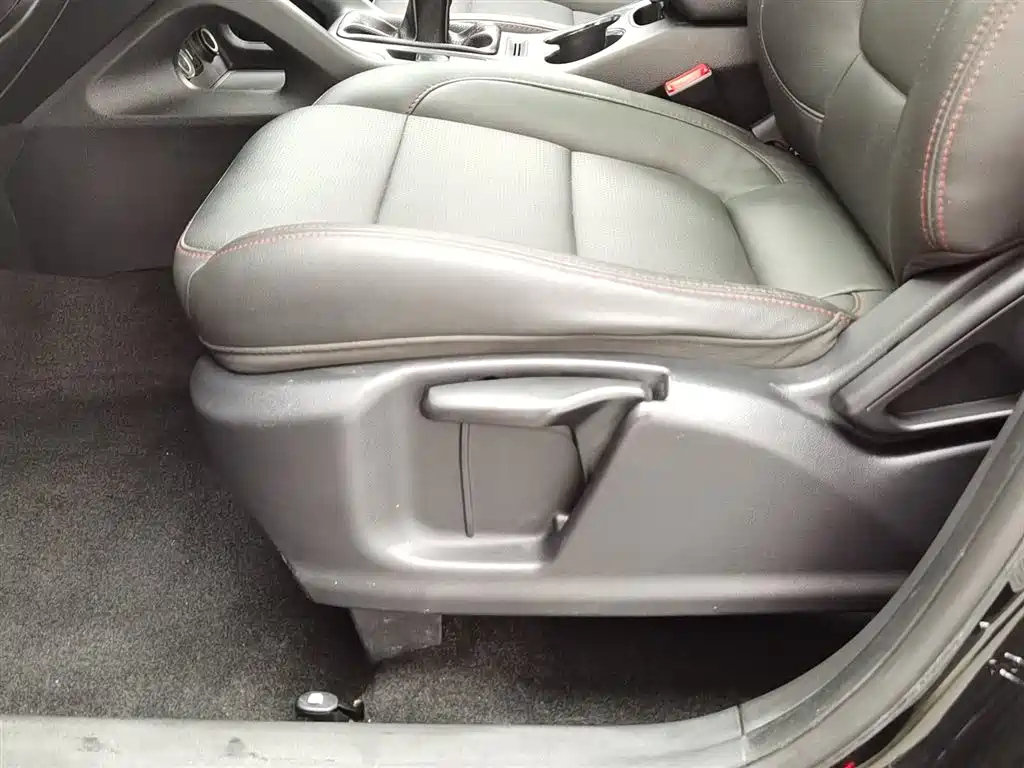 CHANGAN CS75 2016
