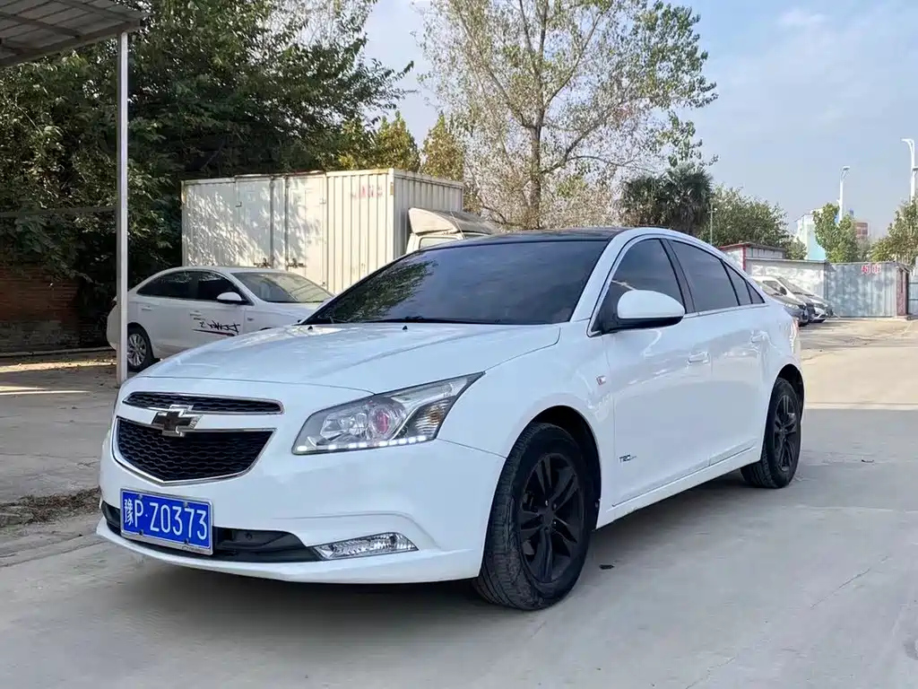 CHEVROLET CRUZE 2016