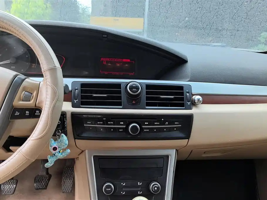 ROEWE 550 2013