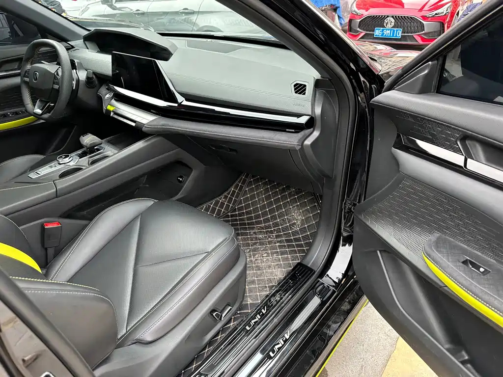 CHANGAN UNI-V 2022