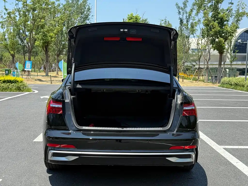 AUDI A6L 2024