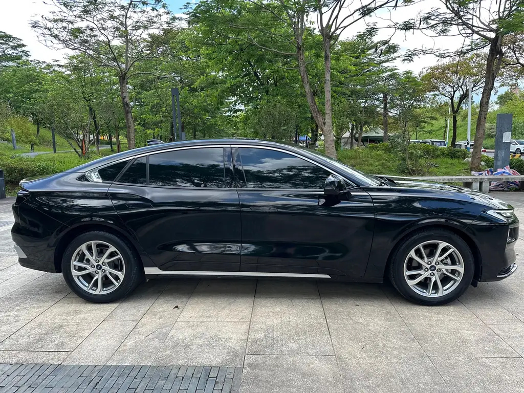 FORD MONDEO 2022