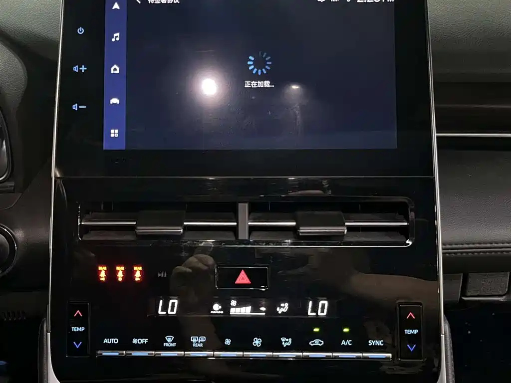 TOYOTA AVALON 2022