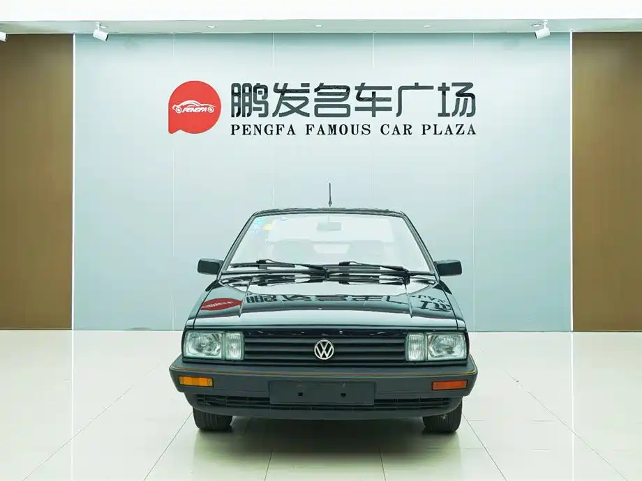 VOLKSWAGEN SANTANA CLASSIC 2012