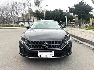 VOLKSWAGEN PASSAT 2025