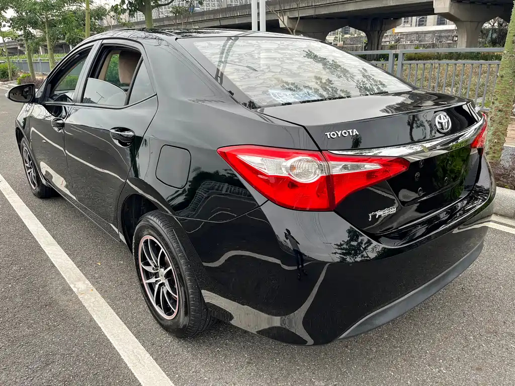 TOYOTA RALINK 2014