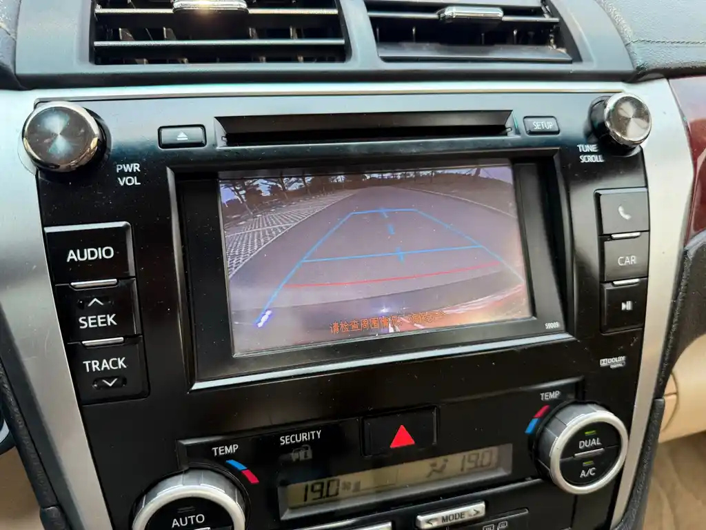 TOYOTA CAMRY 2012