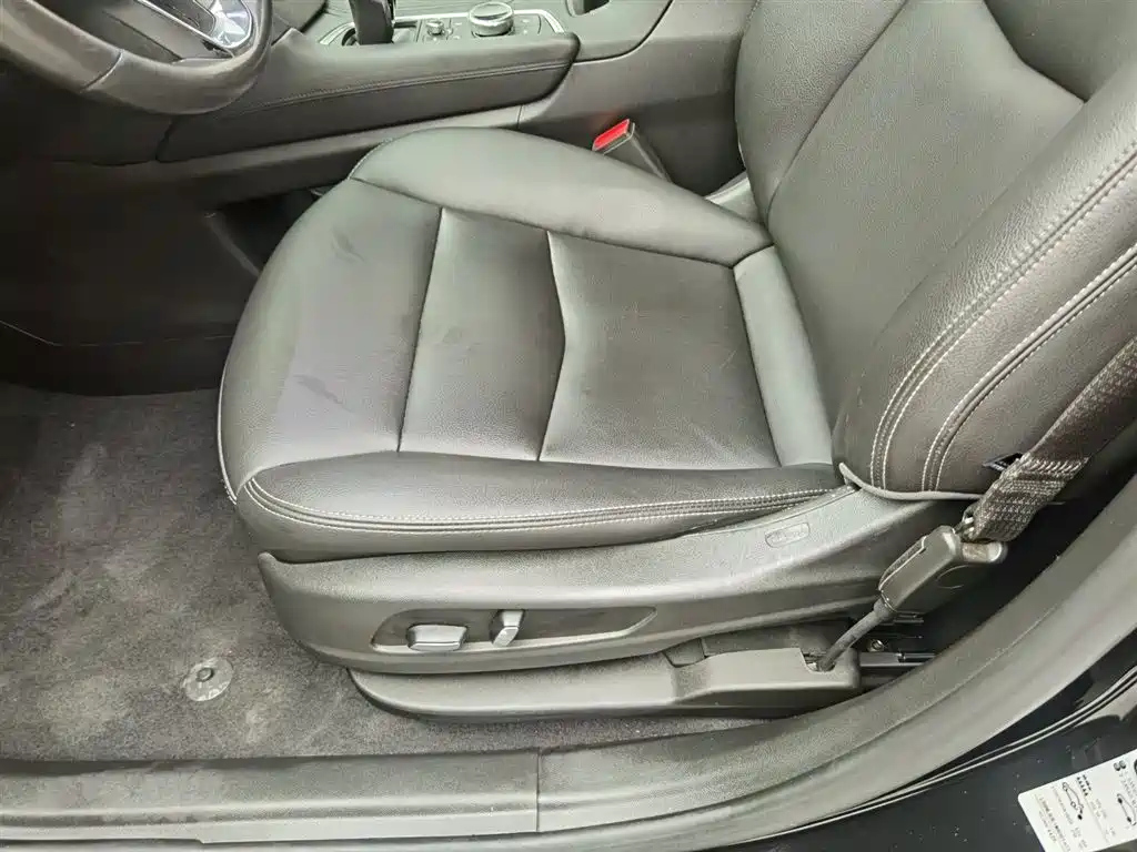 CADILLAC XT6 2020