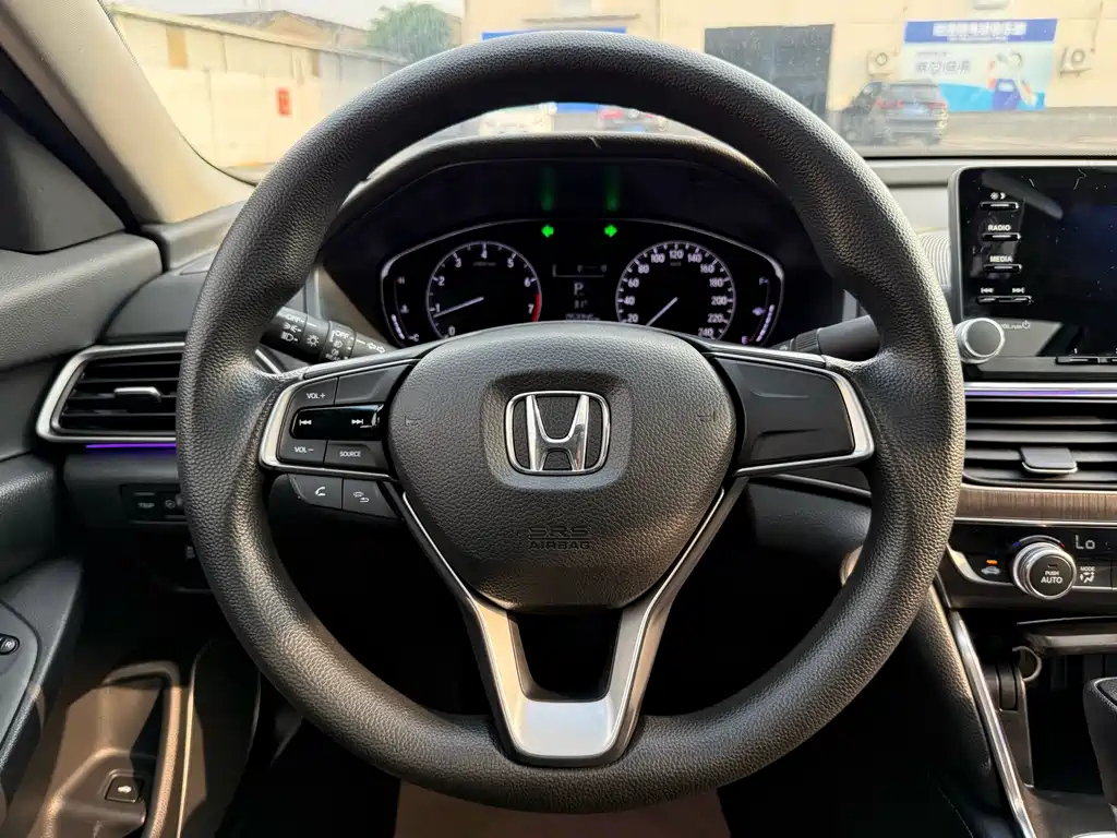 HONDA ACCORD 2018