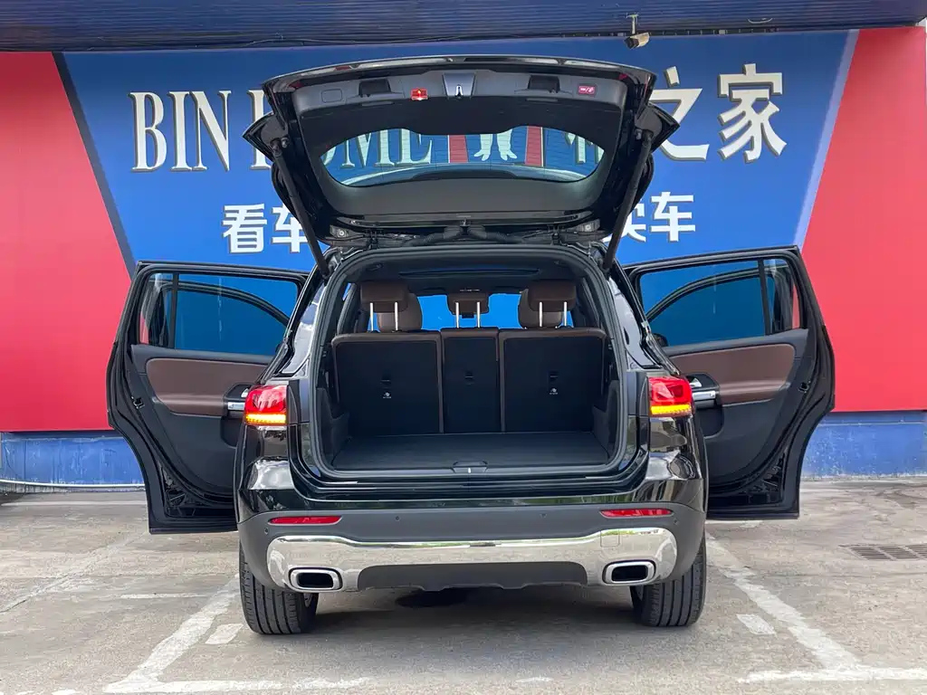 MERCEDES BENZ GLB 2021