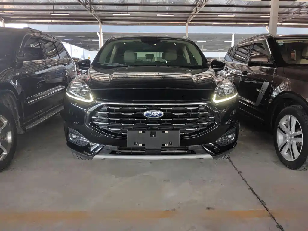 FORD ESCAPE 2022